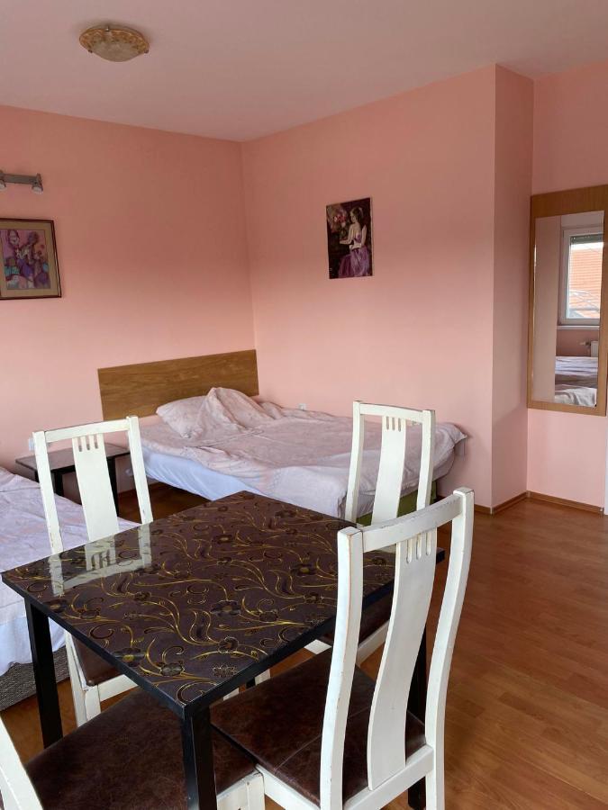 Guest House Trajkovic Jagodina Exterior foto